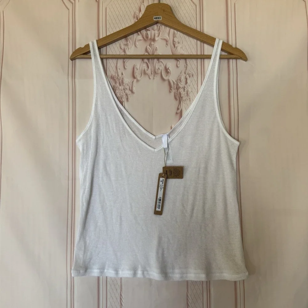 Skims Threadbare Rib V Neck Tank In Snow (White) Size Medium NWT
